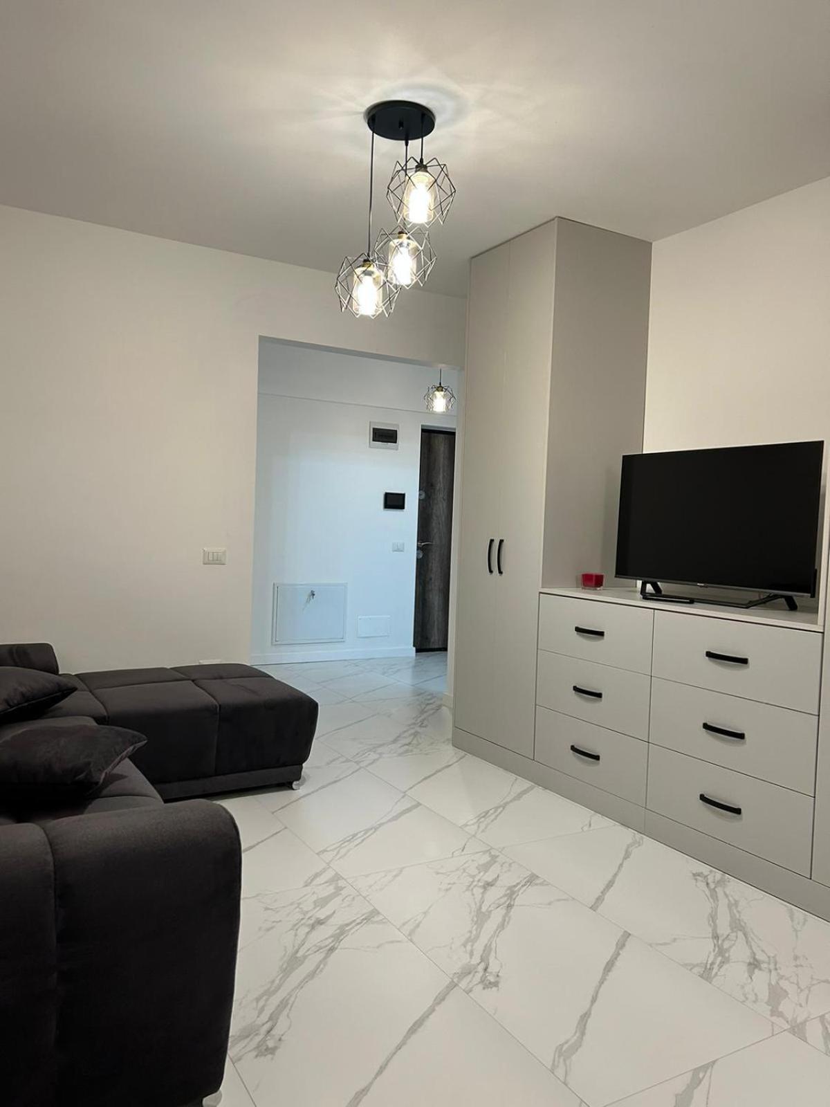 Exclusive Ultracentral Apartments And Studios #Enescu#Universitatii#Сучава Экстерьер фото