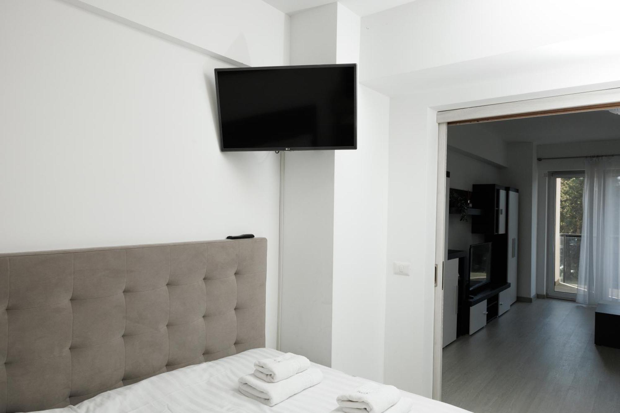 Exclusive Ultracentral Apartments And Studios #Enescu#Universitatii#Сучава Экстерьер фото